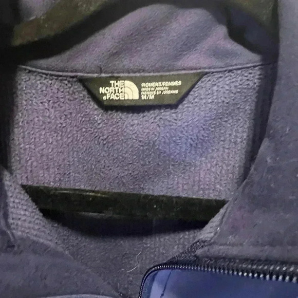 The North Face Womens Windwall Primaloft Hooded Jacket Medium Purple - Picture 3 of 8